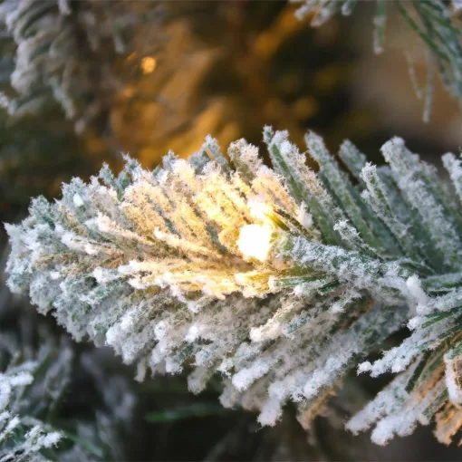 Maypex 300571 8 ft. Green Lighted Flocked Spruce Artificial